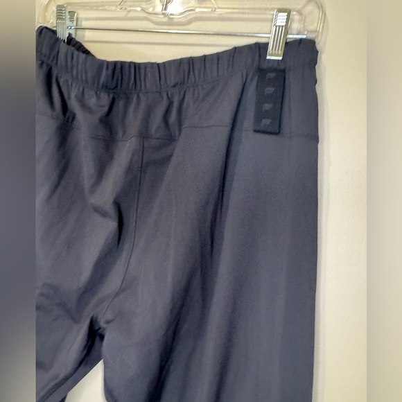 Fabletics Men's The One Jogger | Medium | Black - Picture 8 of 8